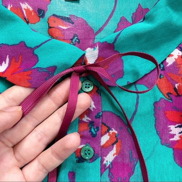 ModCloth • Jade Floral poppy print Peter Pan collar blouse chiffon bow tie neck - Picture 7 of 11